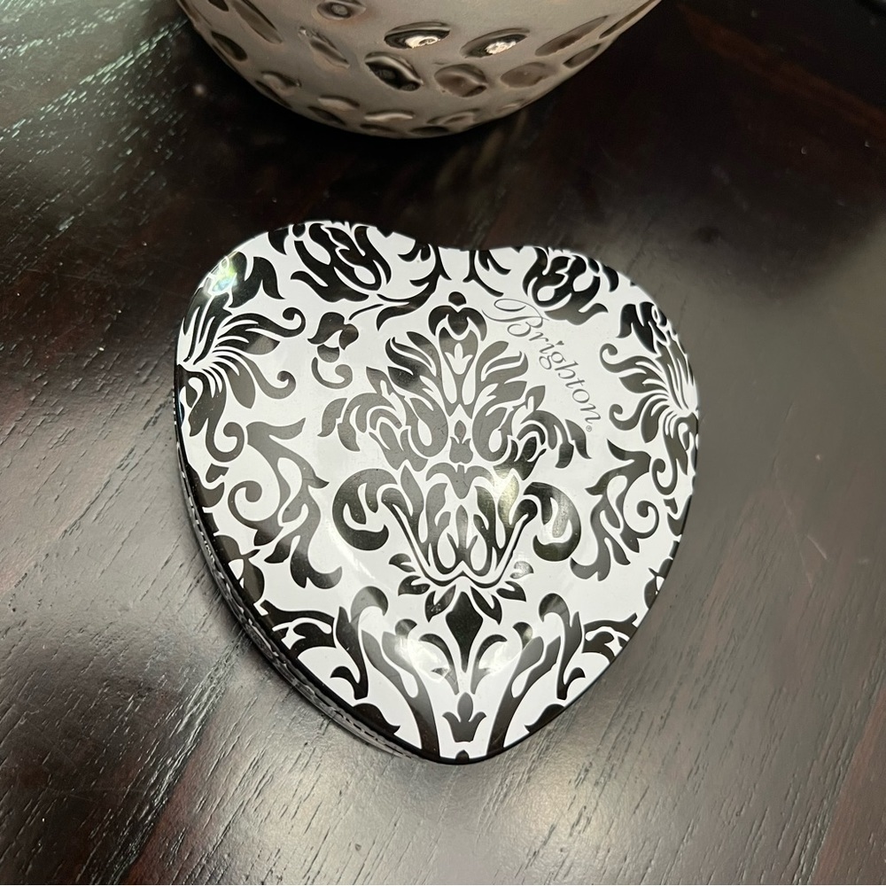 Brighton heart-shaped tin box